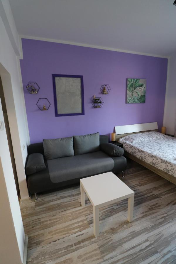 Ferienwohnung Charming Cozy Studio - Old Town - Free Minibar Bukarest Exterior foto